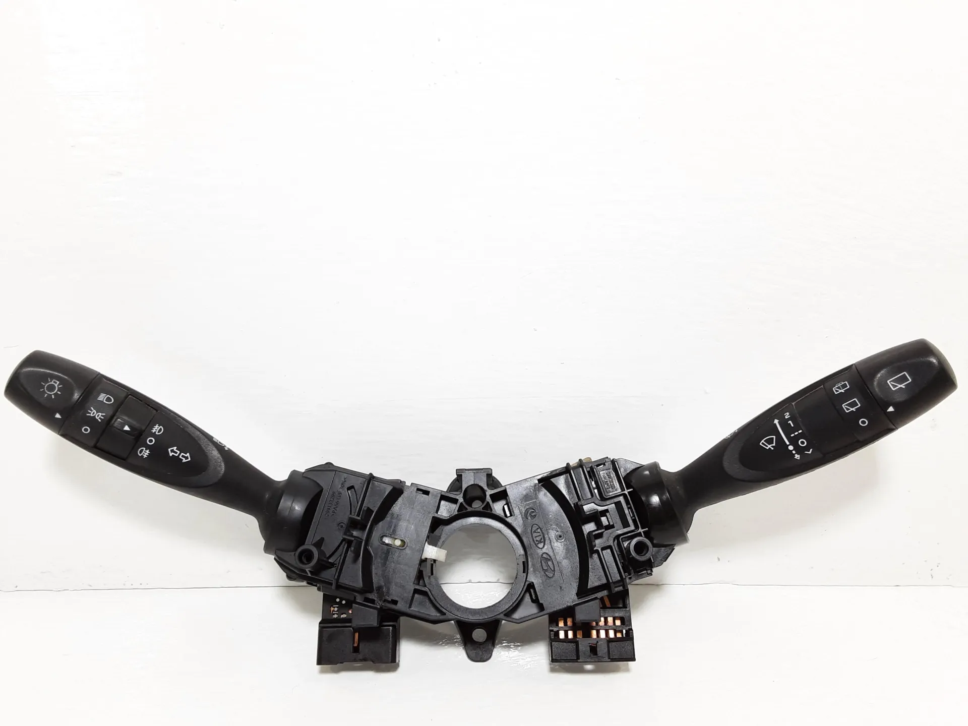 DEVIOLUCI con codice 93410B9530 da HYUNDAI i10 2° Serie (11>)