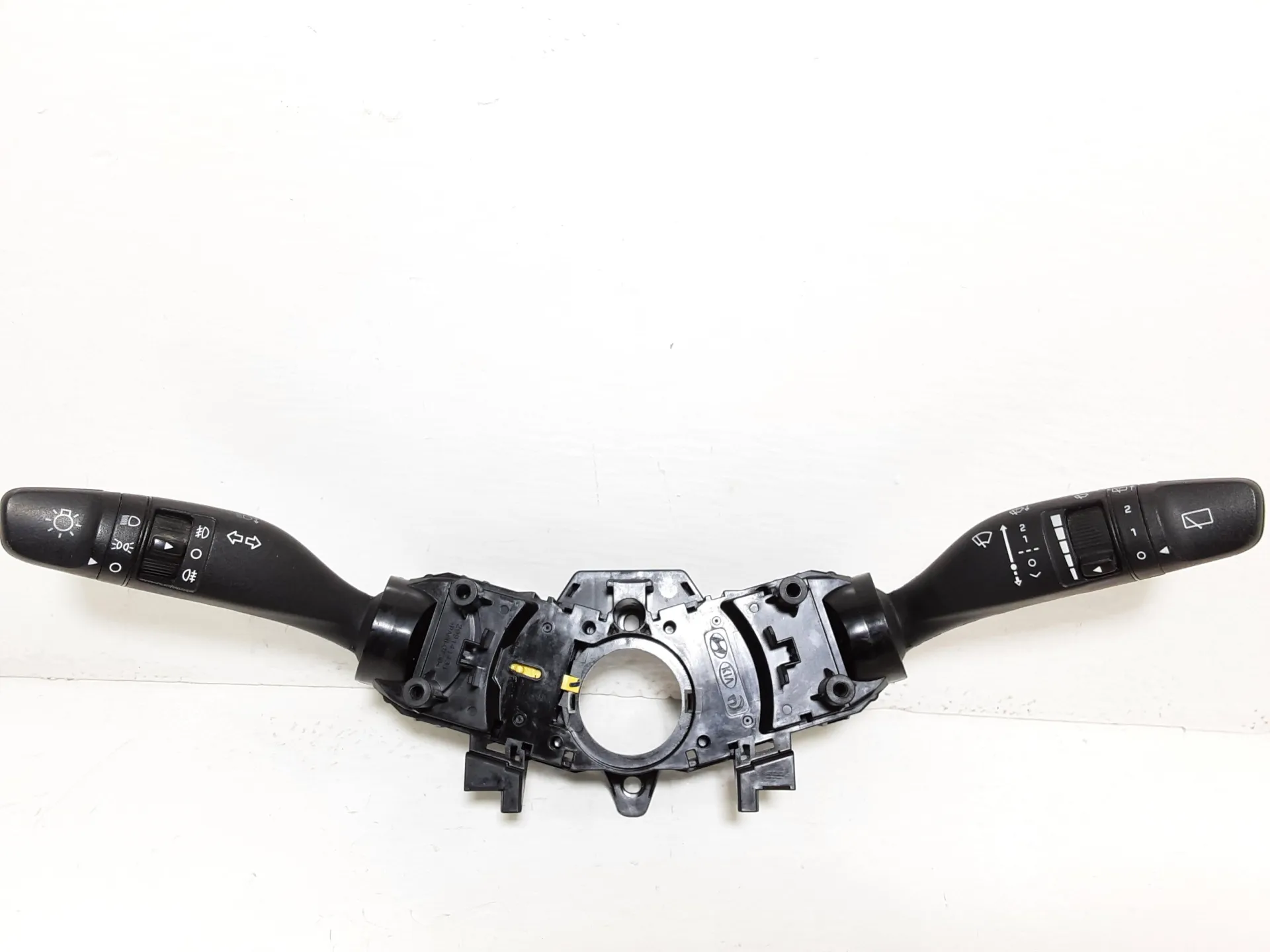 DEVIOLUCI con codice 299141440 da HYUNDAI i20 2° Serie (15>)