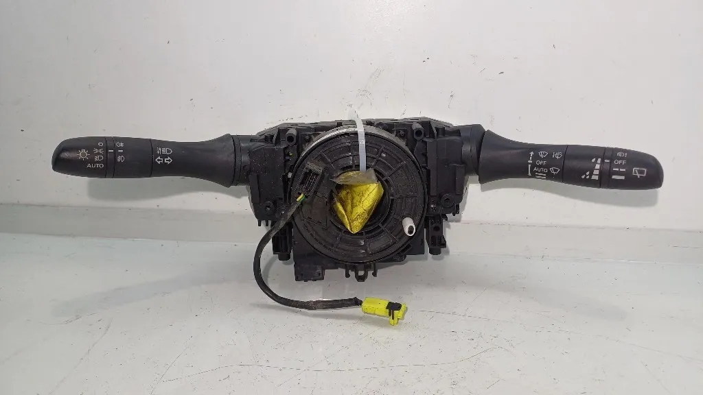 DEVIOLUCI NISSAN Qashqai Serie 255604EA4A K9K636 (14>)