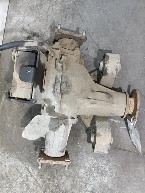 DIFFERENZIALE POSTERIORE SUZUKI Grand Vitara 5P 2742166J10000 F9Q diesel 1870 (99>05)