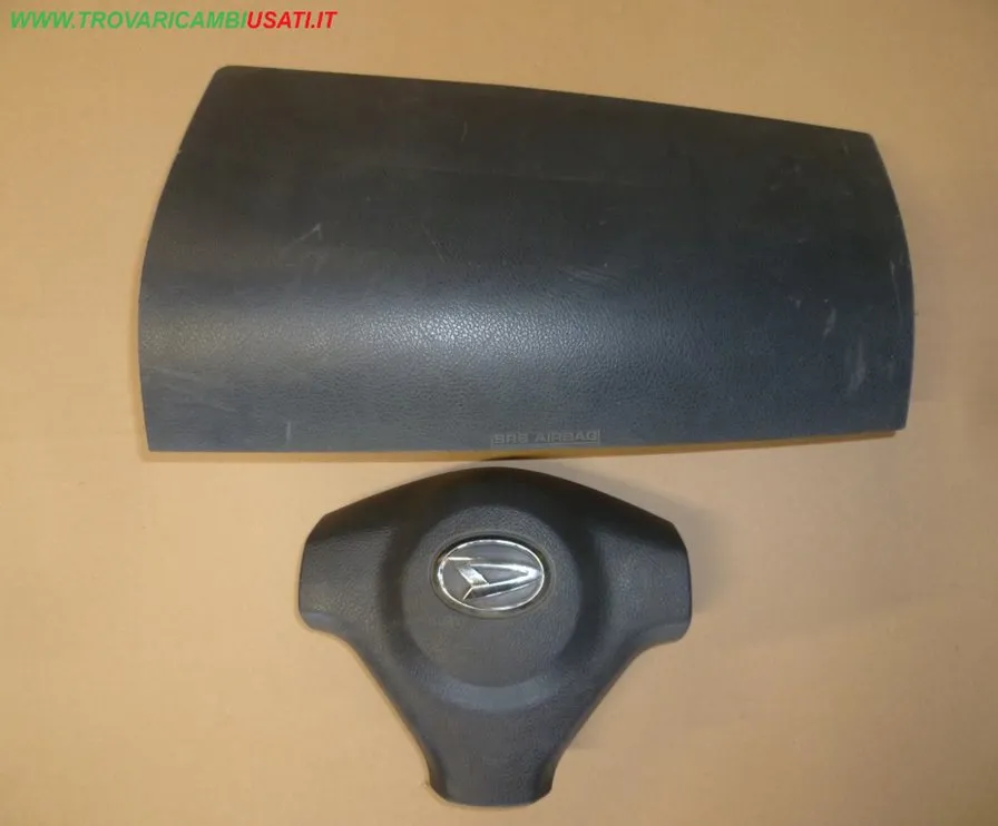DISPOSITIVO AIRBAG LATO GUIDA KIT VOLANTE 1 SP. NERA - PASS- 1 SP. NERA DAIHATSU TERIOS (J2)