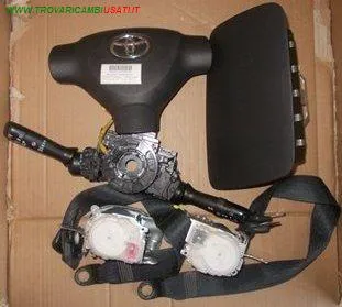 DISPOSITIVO AYGO MOD. FINO AL 17 AIRBAG LATO GUIDA KIT AIR VOLANTE 1SP + PASS 1 SP + 2 CINTURE + SPIRALATO TOYOTA AYGO (KGB40)
