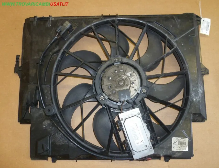 ELETTROVENTOLA RADIATORE CON CONVOGLIATORE 320D BMW Serie 1 E87 5 porte