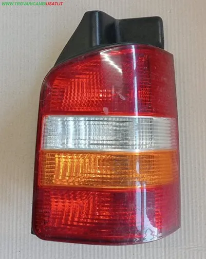 FANALE POST.D. ARANCIO VOLKSWAGEN TRANSPORT./MULTIVAN/CARAV.(T5)