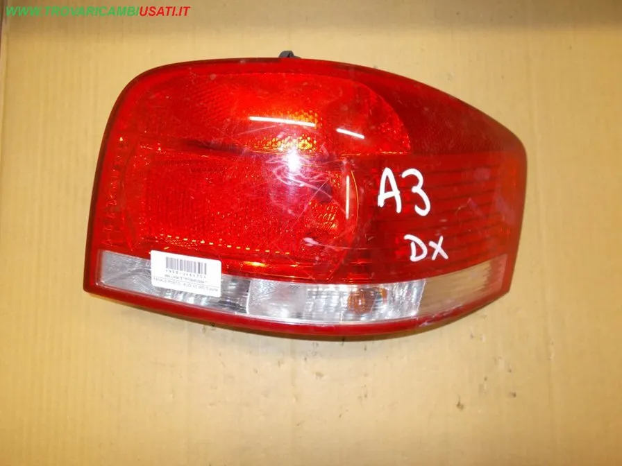 FANALE POST.D. AUDI A3 (8P) 3 porte