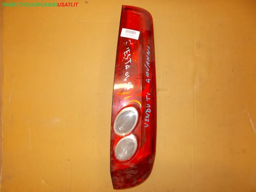 FANALE POST.D. FORD FIESTA (CBK)