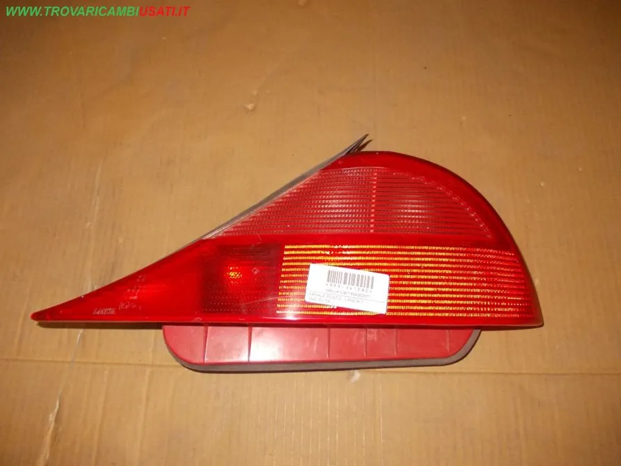 FANALE POST.D. LANCIA Y (840-SU/TA) (lis.)