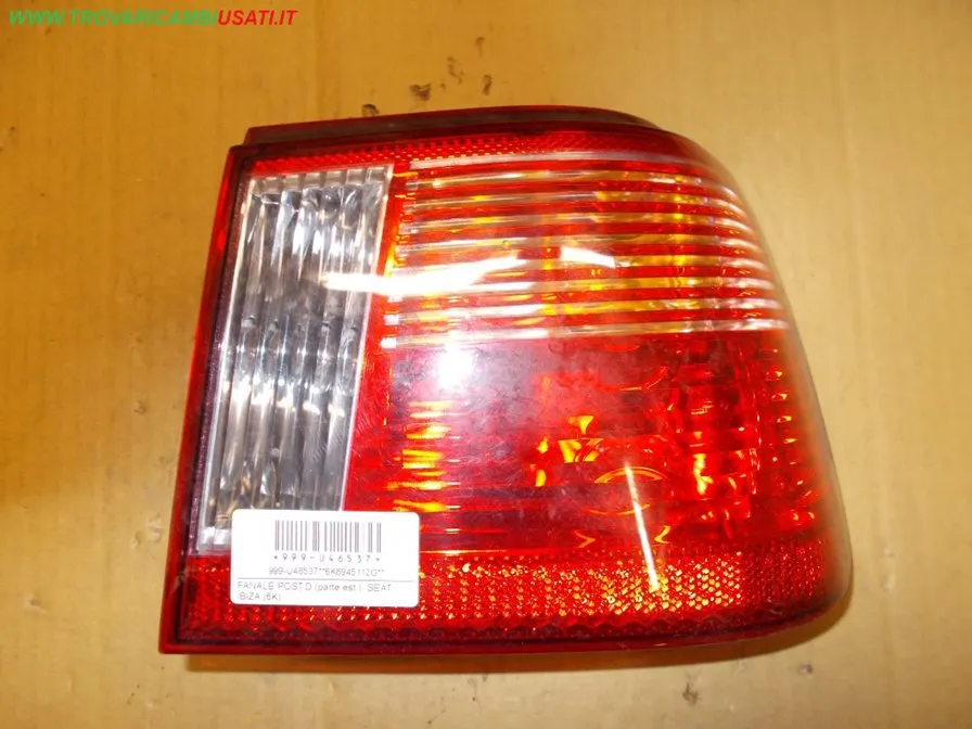 FANALE POST.D.(parte est.) SEAT IBIZA (6K) SEAT - CORDOBA - 1999 > 2002 CODICE/I: 999-U46537 OE 6K6945112G
