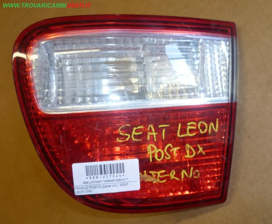 FANALE POST.D.(parte int.) SEAT LEON (1M)
