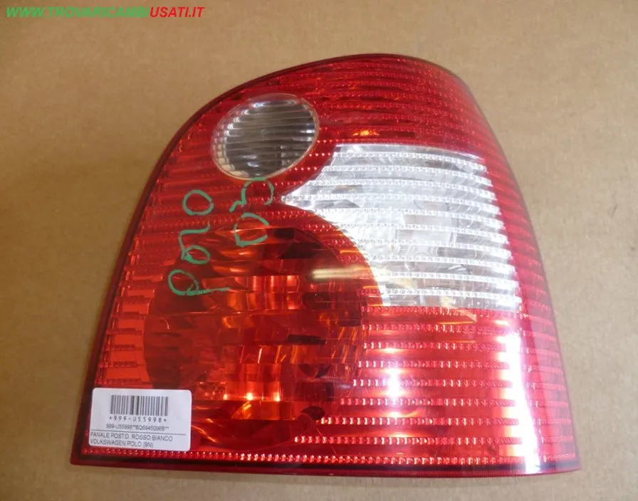 FANALE POST.D. ROSSO BIANCO VOLKSWAGEN POLO (9N)