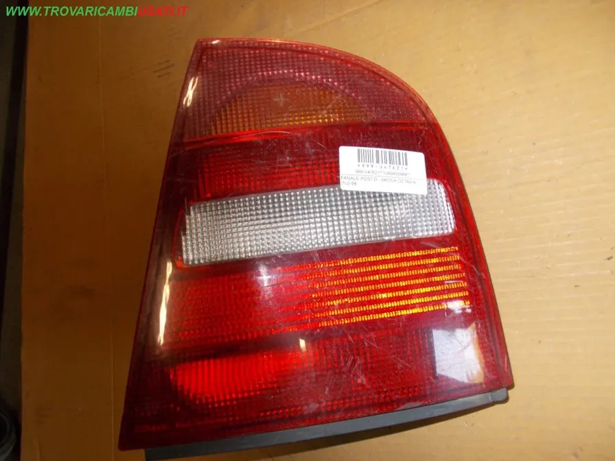 FANALE POST.D. SKODA OCTAVIA (1U) 98