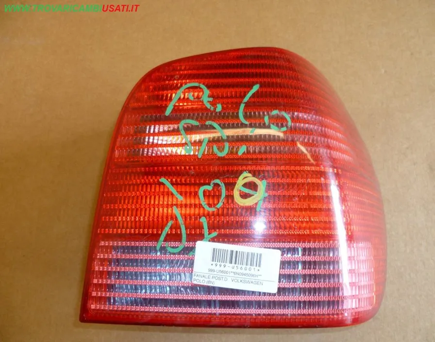 FANALE POST.D. VOLKSWAGEN POLO (6N)