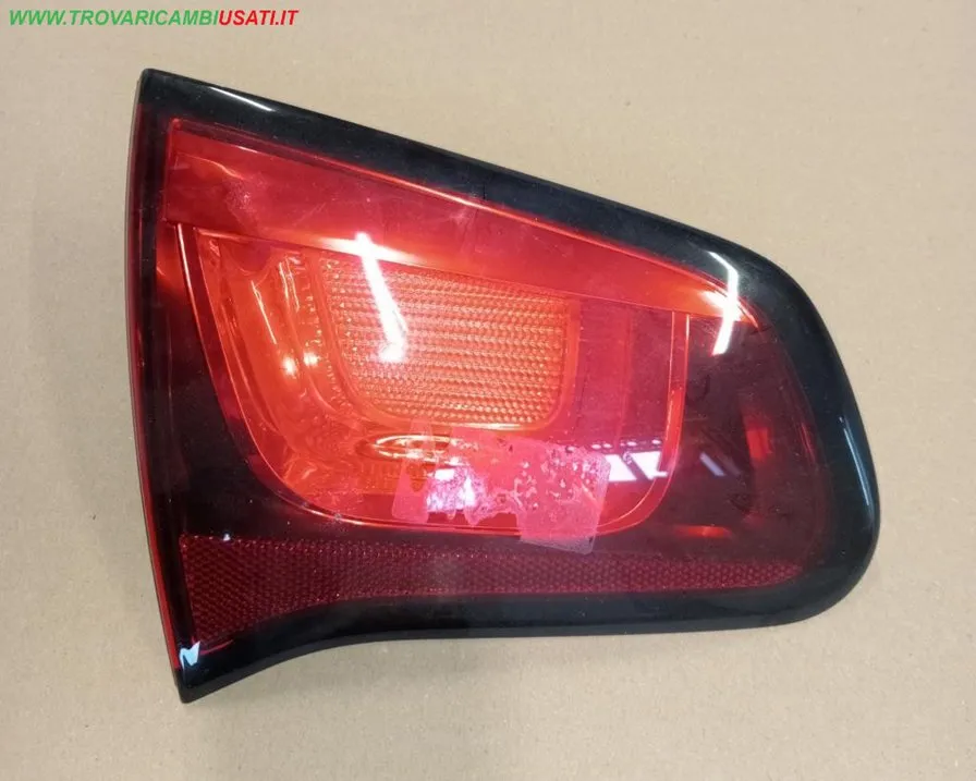 FANALE POST.INT.S. CITROEN C3 - FASCIA ROSSA - 968522580