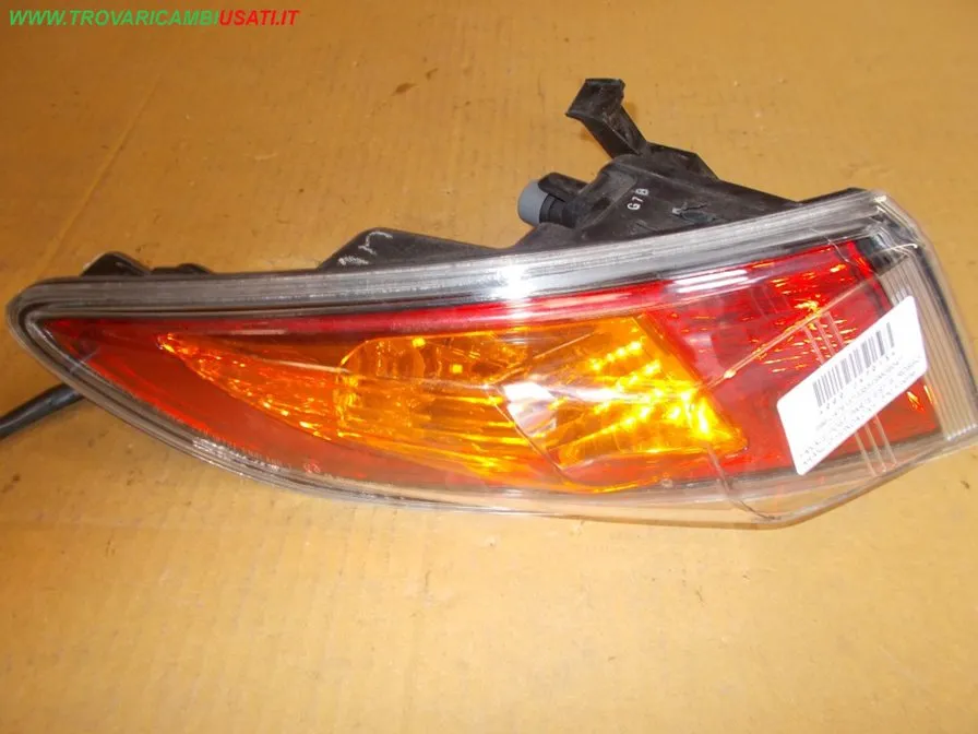 FANALE POST. PARTE EST. S. ROSSO ARANCIO HONDA CIVIC (FK) 5 porte