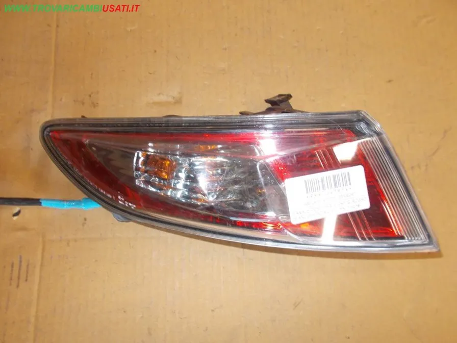 FANALE POST. PARTE EST. S. ROSSO BIANCO HONDA CIVIC (FK) 5 porte