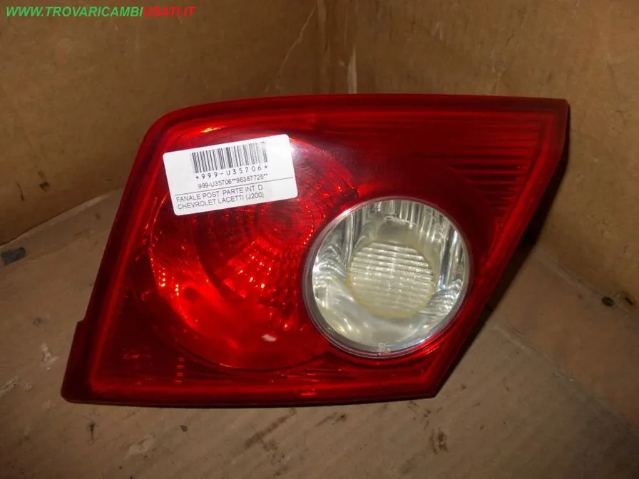 FANALE POST. PARTE INT. D. CHEVROLET LACETTI (J200)