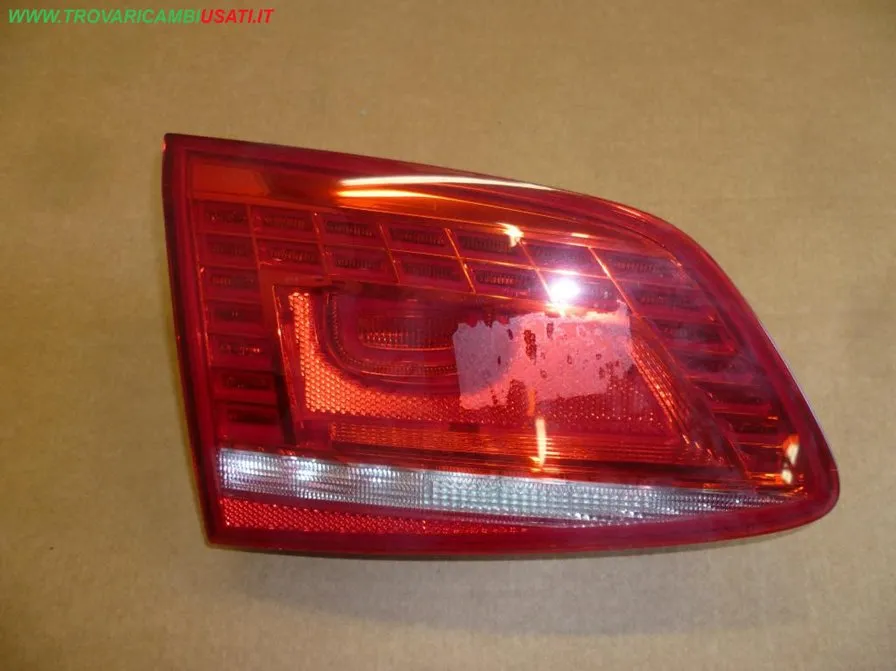 FANALE POST. PARTE INT. S. LED VOLKSWAGEN PASSAT (36)