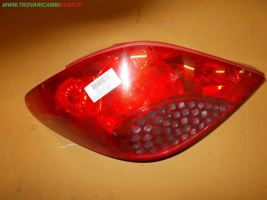 FANALE POST.S. A LED 09 > PEUGEOT 207 (A7) 3 porte / 5 porte