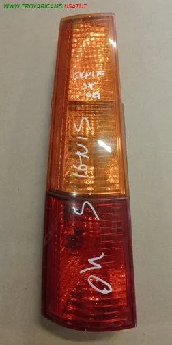 FANALE POST.S. ARANCIONE / ROSSO SUZUKI IGNIS (RM/MH)
