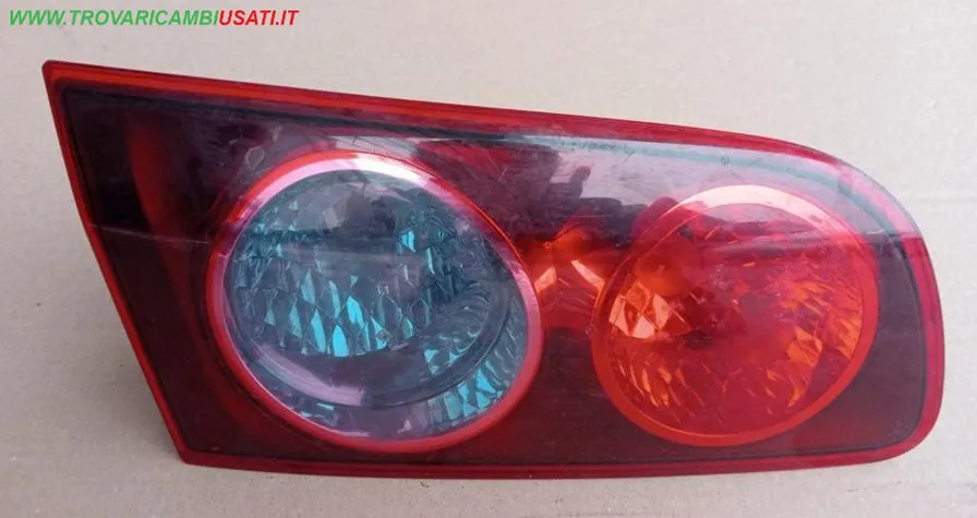 FANALE POST.S.CON LAMPADINE (parte int.) FIAT CROMA (194-2T) 51727252