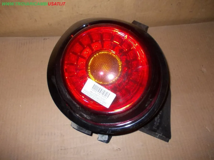 FANALE POST.S. CORNICE NERA ALFA ROMEO MITO (955-X6/QZ/10)