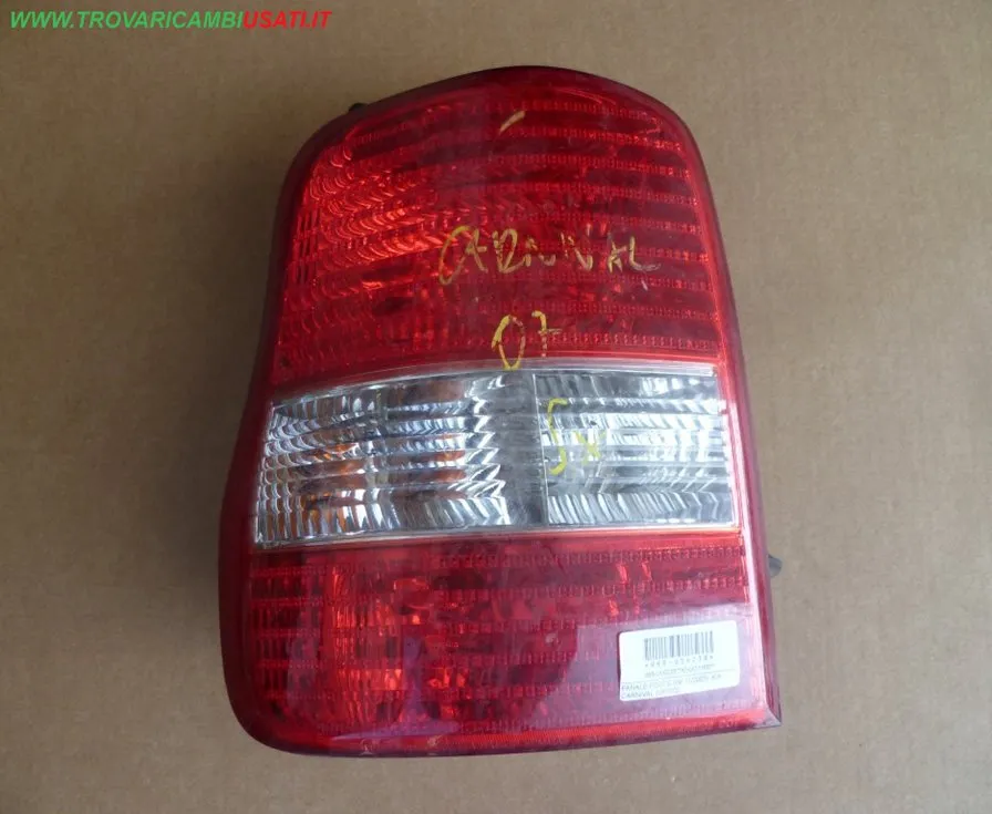FANALE POST.S.(dal 11/2001) KIA CARNIVAL (UP/GQ)