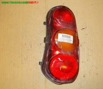 FANALE POST.S.(fino al 02/2002) ROSSO / ARANCIO / ROSSO SMART CITY COUPE' / FORTWO (C450)