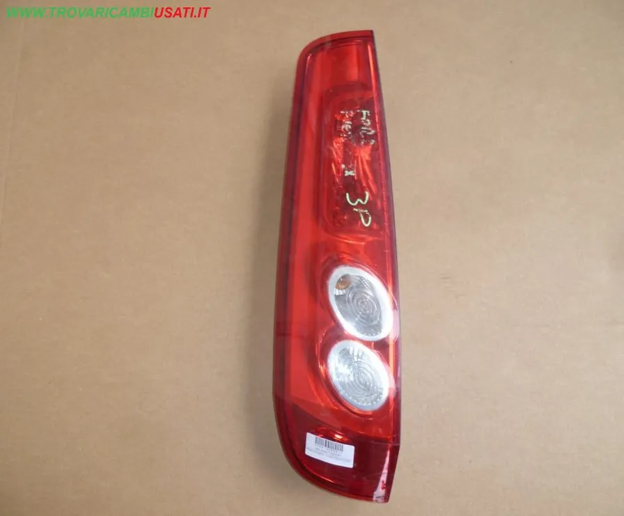 FANALE POST.S. FORD FIESTA (CBK)