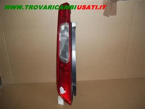 FANALE POST.S. FR BIANCA FORD FOCUS 05 BERL