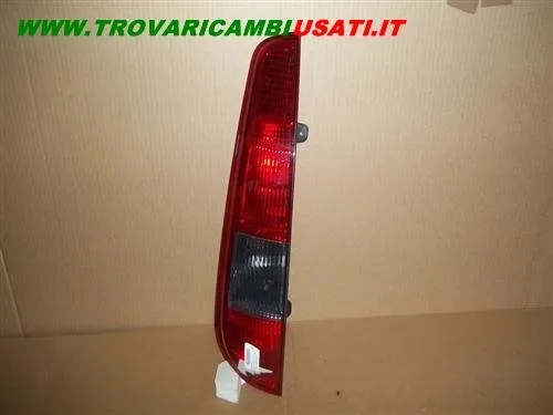FANALE POST.S. FR FUME' FORD FOCUS 05 SW