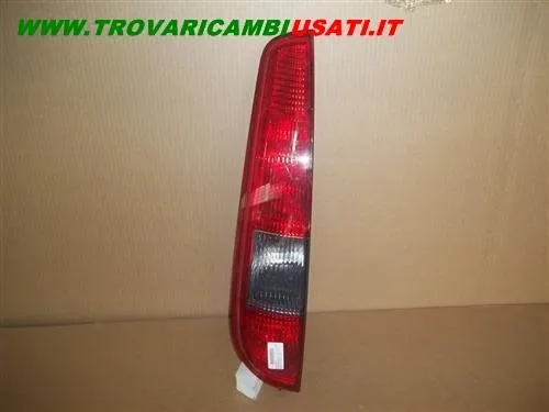 FANALE POST.S. FR FUME' FORD FOCUS 05 SW