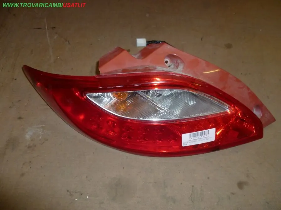 FANALE POST.S. MAZDA 2 (DE) 3 porte