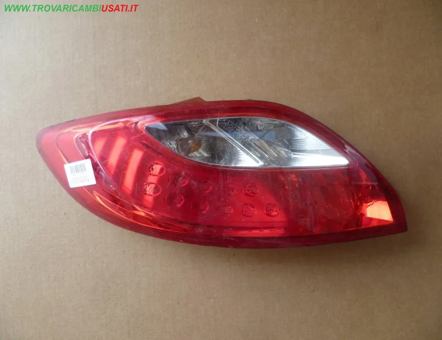 FANALE POST.S. MAZDA 2 (DE) 5 porte