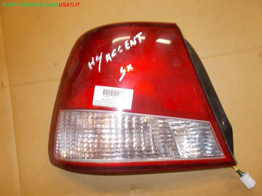 FANALE POST.S. MODELLO 02-05 HYUNDAI ACCENT (LC)