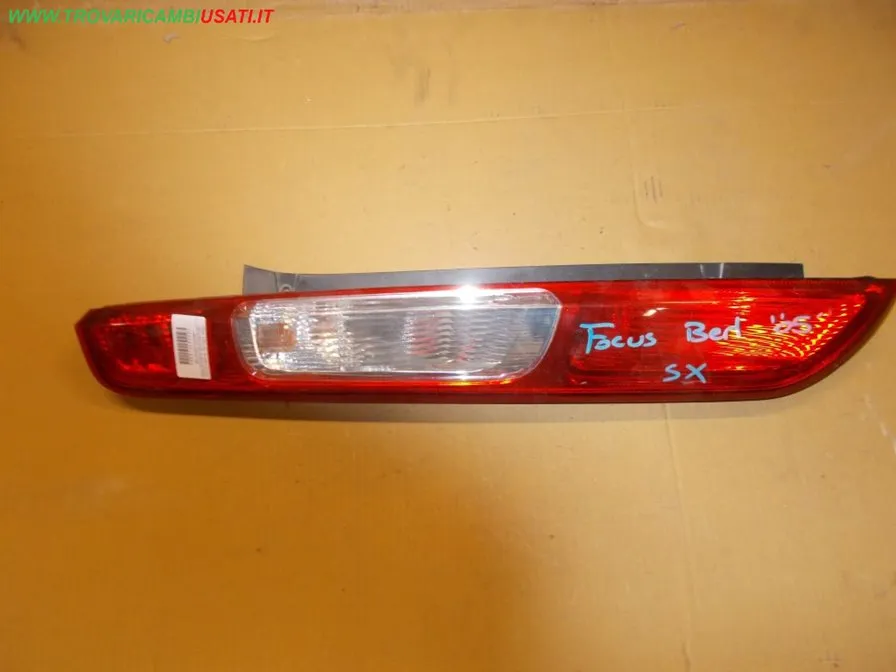 FANALE POST.S. NO A LED FORD FOCUS (CB4) 3p / 5p / Style Wagon