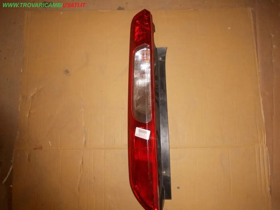 FANALE POST.S. NO A LED FORD FOCUS (CB4) 3p / 5p / Style Wagon