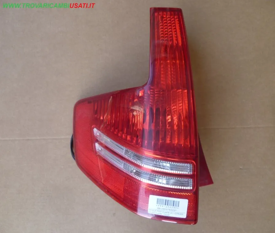 FANALE POST.S.(parte inf.) CITROEN C4 (B5) 5 porte / Coupe'