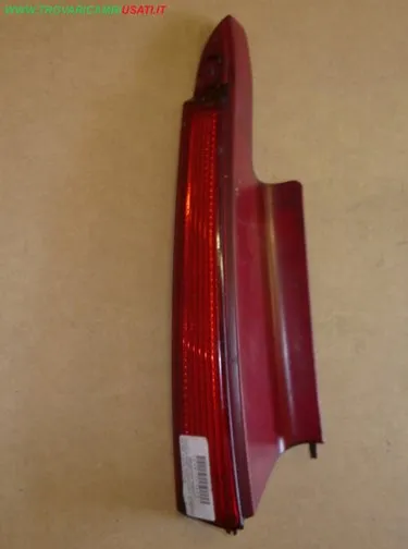 FANALE POST.S.(parte sup.) CITROEN C4 (B5) 5 porte / Coupe'