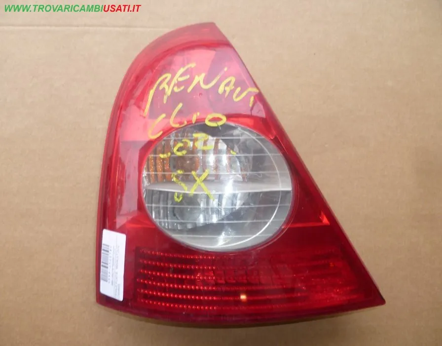 FANALE POST.S. RENAULT CLIO (C65/B65)