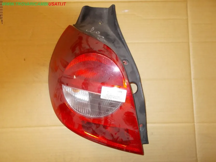 FANALE POST.S. RENAULT CLIO (C85/B85) 3p / 5p