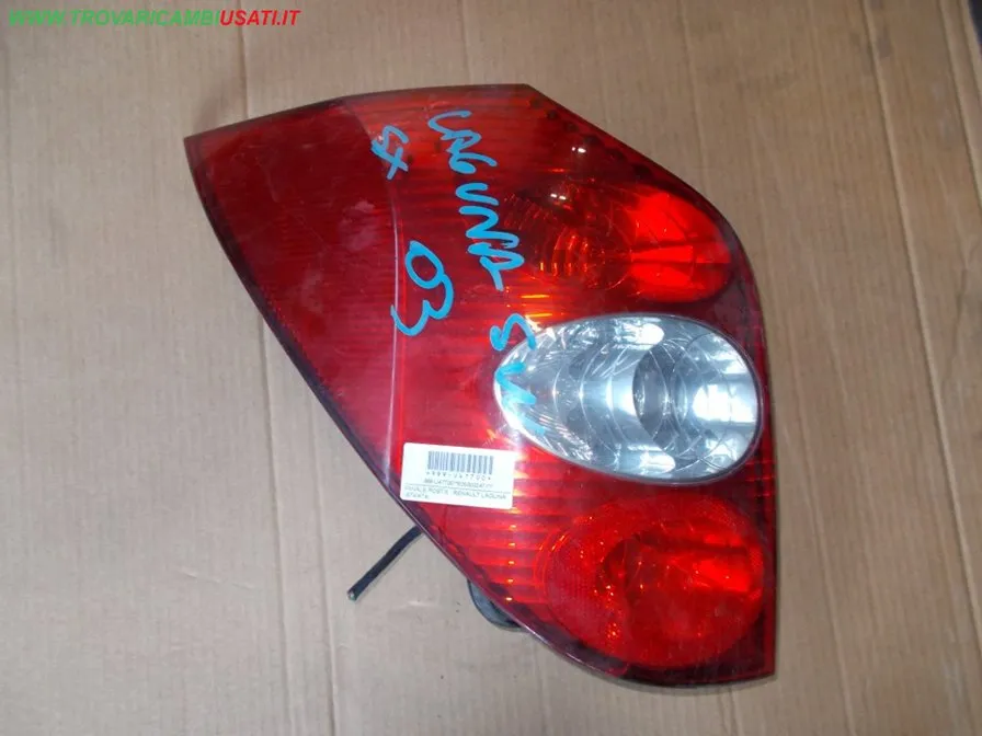 FANALE POST.S. RENAULT LAGUNA (B74/K74)