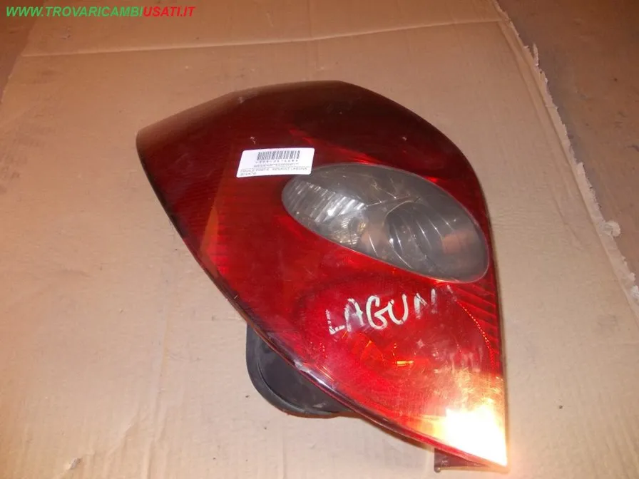 FANALE POST.S. RENAULT LAGUNA (B74/K74)