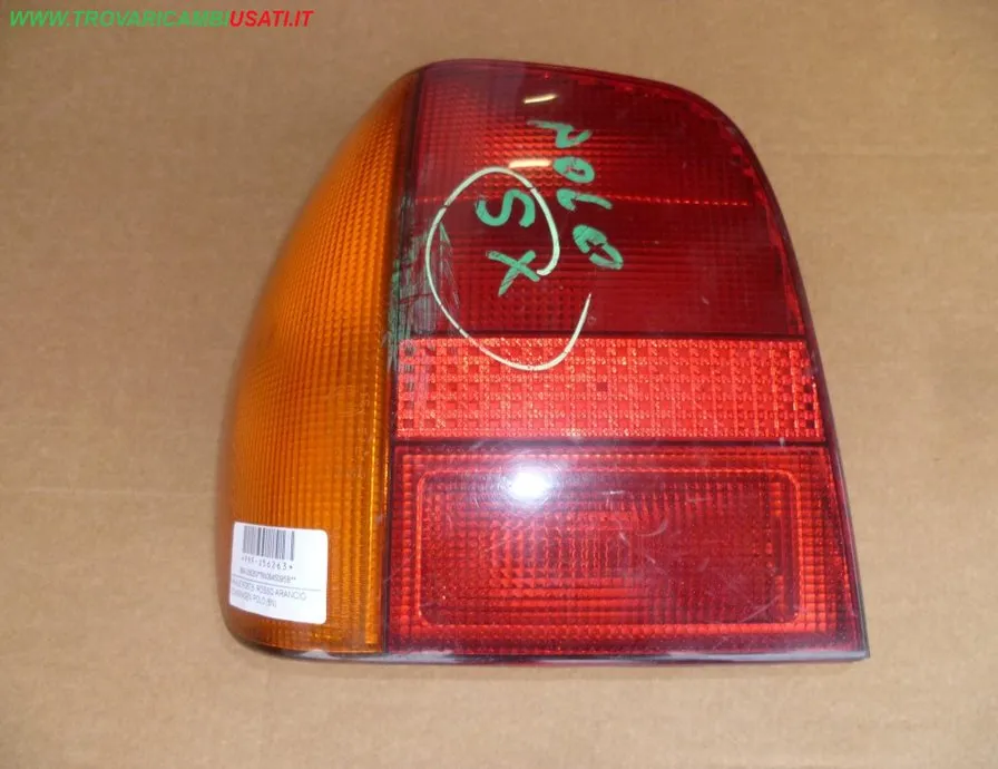 FANALE POST.S. ROSSO ARANCIO VOLKSWAGEN POLO (6N)