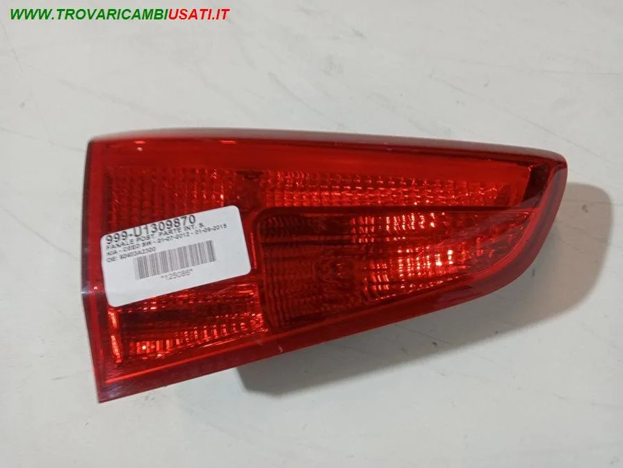 FANALE POST. PARTE INT. SX.  KIA - CEED SW - 2012 > 2018 CODICE/I: OE 92403A2300 999-U1309870