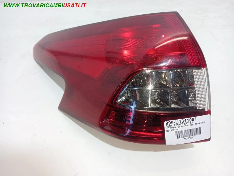 FANALE POST. EST. SX SW PARTE CENTRALE TRASPARENTE CITROEN - C5 SW - 2008 > 2018 CODICE/I: 999-U1311081 OE 6351FA 2SD354823011