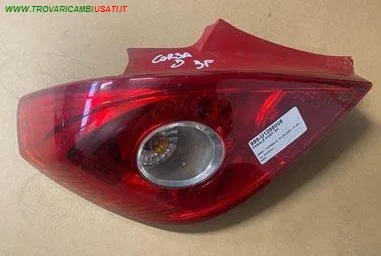 FANALE POST. SX mod 3p. OPEL - CORSA D 3 PORTE 2006 > 2011, OPEL - CORSA D 3 PORTE 2011 > 2015, OPEL - CORSA D VAN - 2007 > 2011, OPEL - CORSA D VAN - 2011 >... CODICE/I: OE 93189091 43388 OP034415...