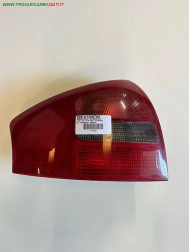 FANALE POST. SX BERLINA