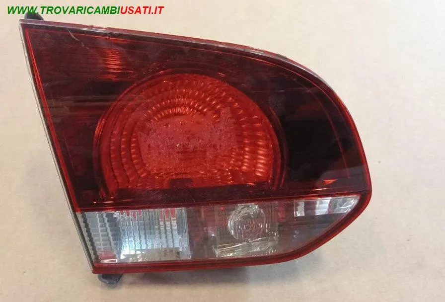 FANALE POSTERIORE INTERNO SINISTRO FUME'