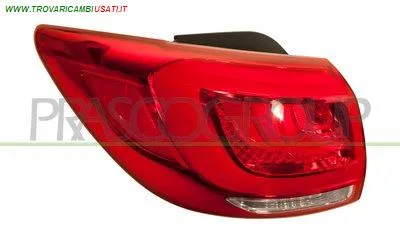 FANALE POSTERIORE SINISTRO-ESTERNO-SENZA PORTALAMPAD-LED MOD. 14 >