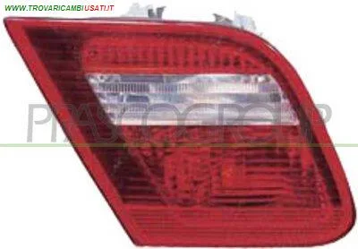 FANALE POSTERIORE SINISTRO-INTERNO-SENZA PORTALAMPADA-BIANCO BMW - SERIE 3 E46 BERLINA 2001 > 2005, BMW - SERIE 3 E46 COUPE 2003 > 2007 CODICE/I: BM0224164 OE 63216920705